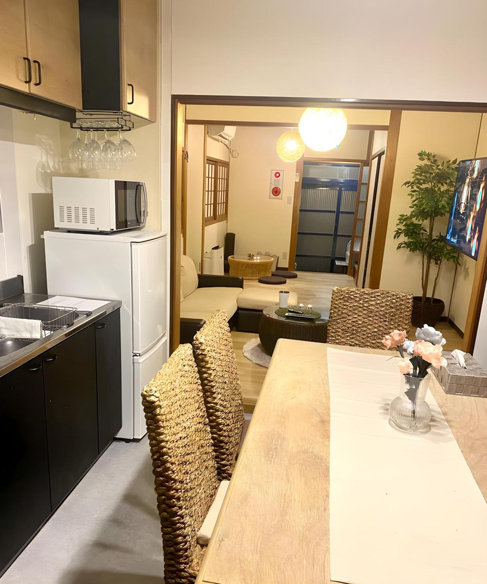 Renewal 天神橋筋六丁目駅徒歩2分 屋上テラス付き一軒家 天満居酒屋街2分 梅田10分 難波15分 Villa Осака Екстериор снимка
